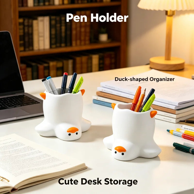Duck-shaped pen holder